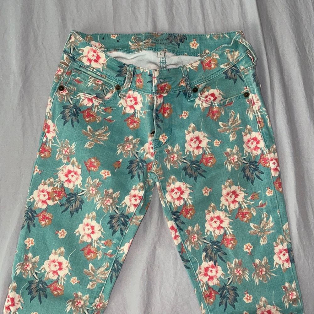 Flowered Bullhead Jeans